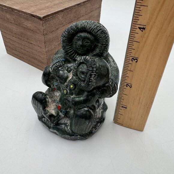 Inuit Sculpture Black Soapstone Hand Made The Wolf Sculptures Canada Parent moth - Picture 11 of 13